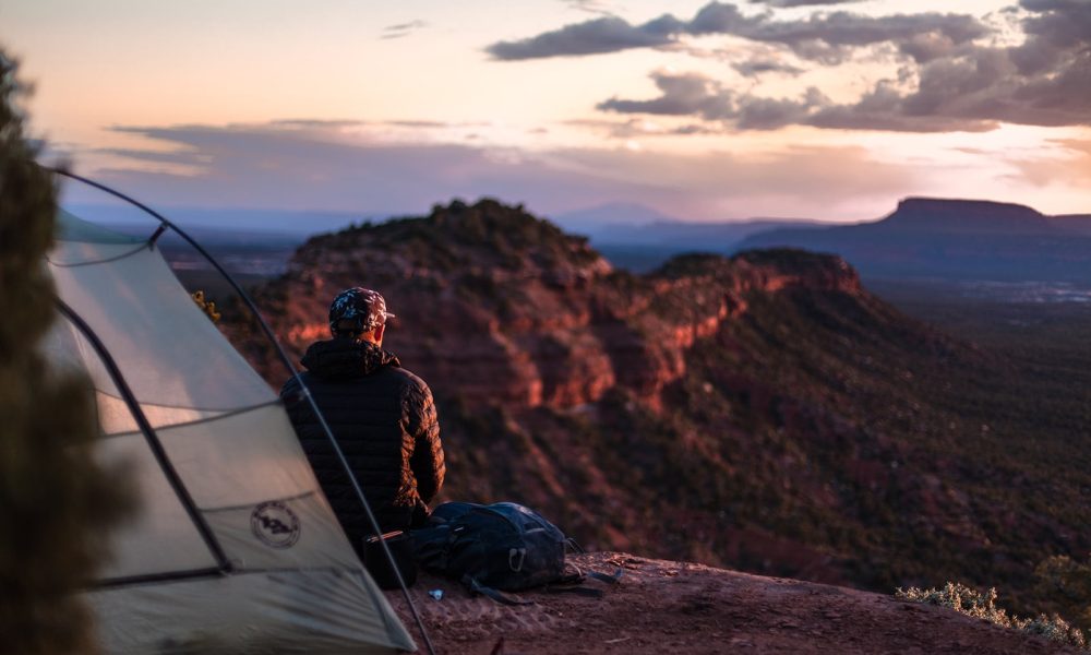 Camping for Beginners: Tips & Advice for Your First Camping Trip